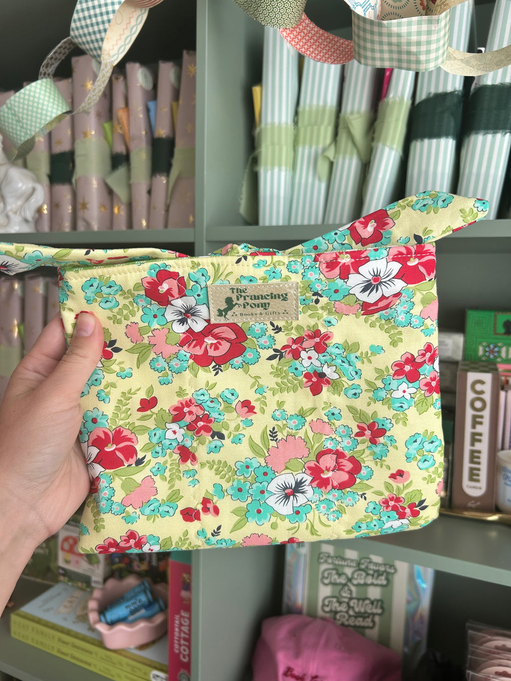 〰️Squiggle Stitch〰️ Kindle Sleeves