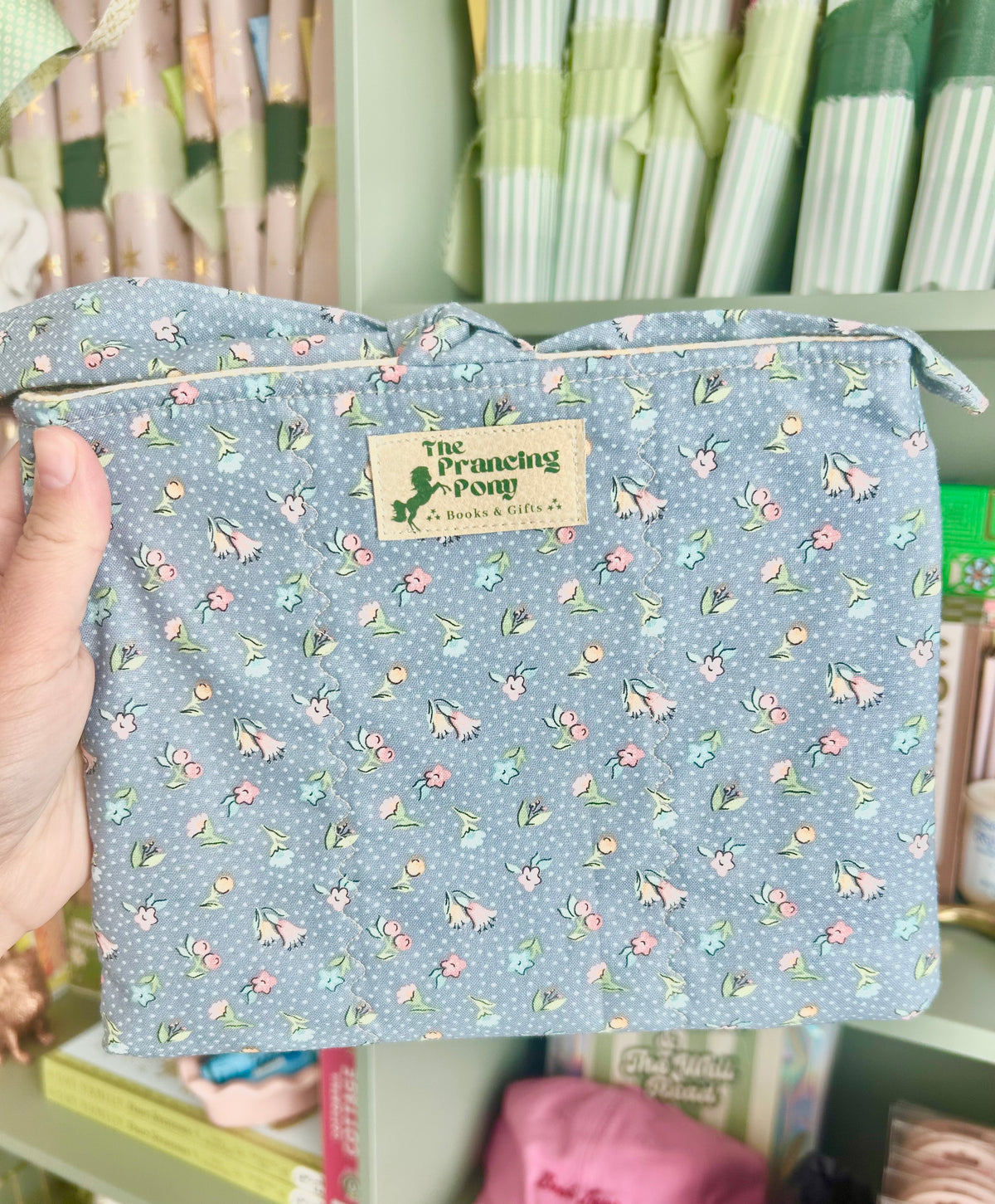 〰️Squiggle Stitch〰️ Kindle Sleeves
