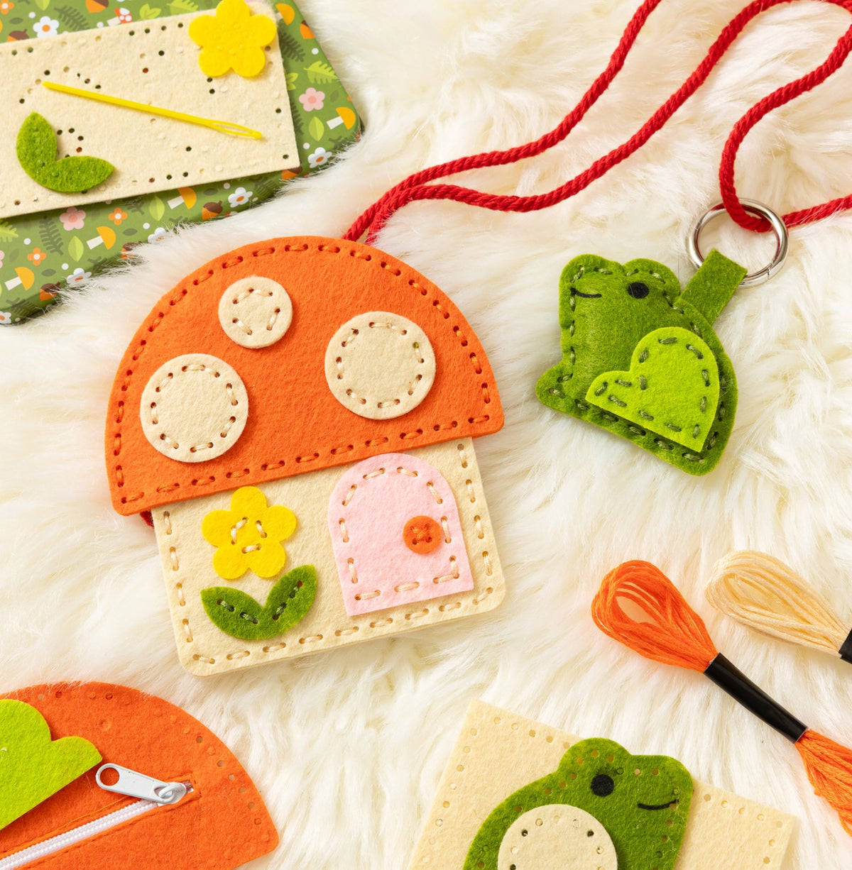 🍄Mini Craft Kit: Toadstool Purse🐸